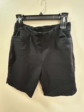 Black Pull-On Bermuda Shorts with Front Pockets